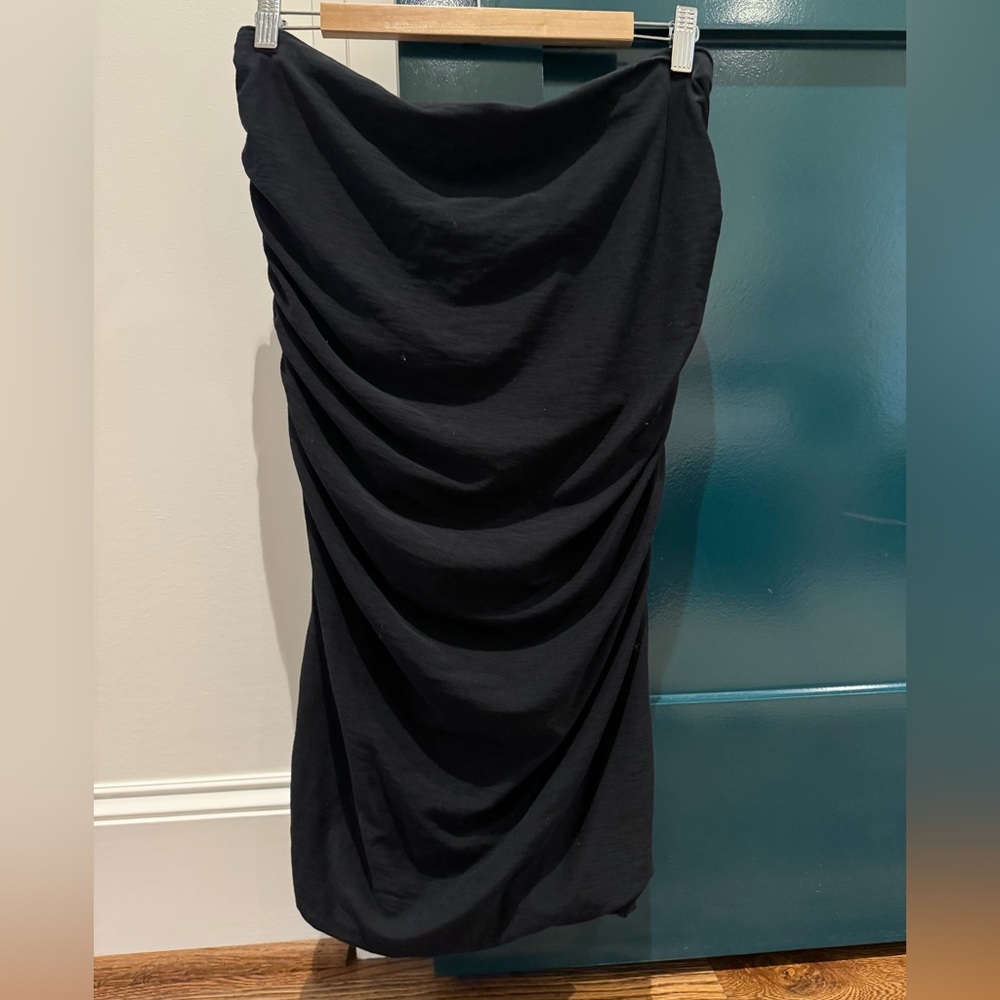 James Perse black shoreline ruched skirt